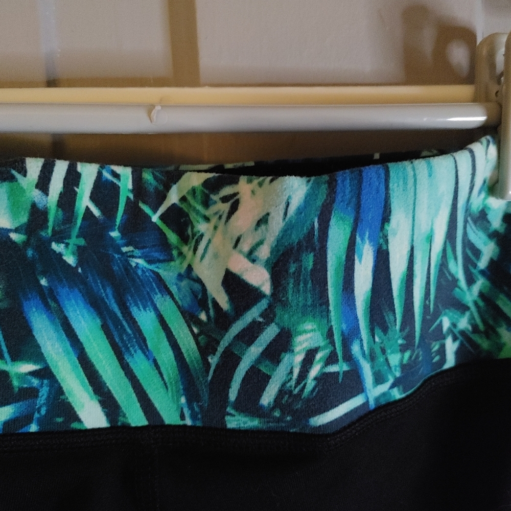 2/$40 PINK Leggings - Picture 4 of 6